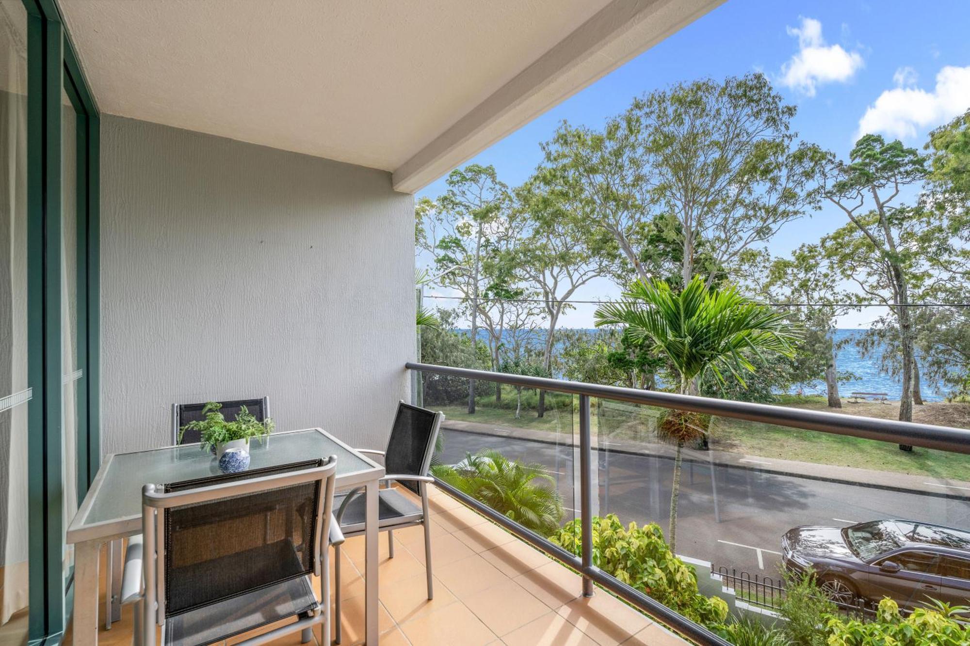 Shelly Bay Aparthotel Hervey Bay