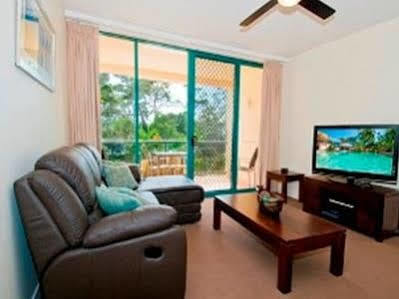 Shelly Bay Aparthotel